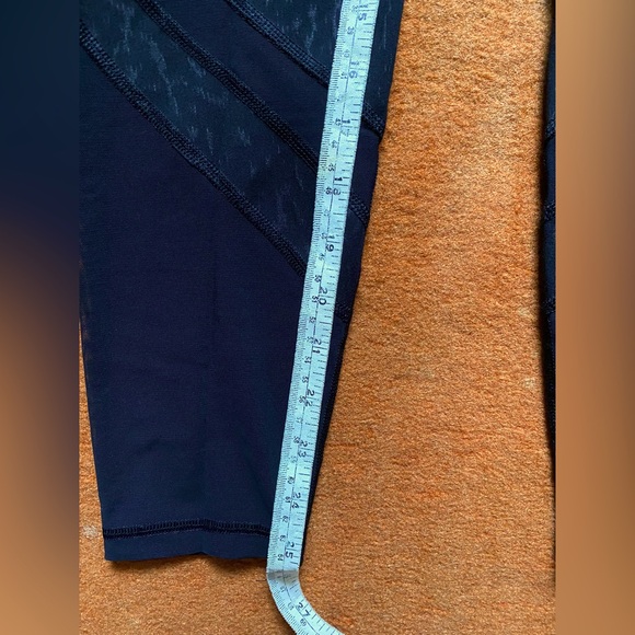 EUC Old Navy Active Elevate Go Dry Leggings - Picture 4 of 6